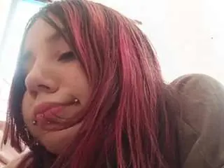 Camsoda Nude Webcam of treasahotze