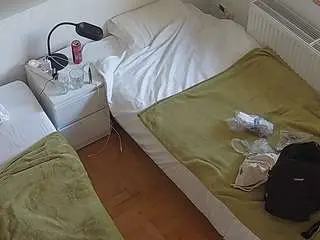 Camsoda Live Sex of voyeurcam-julmodels-bed-7