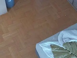Camsoda Free Porn Cam of voyeurcam-julmodels-bed-7