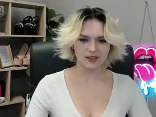 Camsoda Best live sex cam show of sweetlilyxo