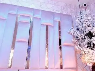 Camsoda Free Porn Cam of nahomystar