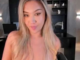 Camsoda Adult Webcam of rebeccahudson