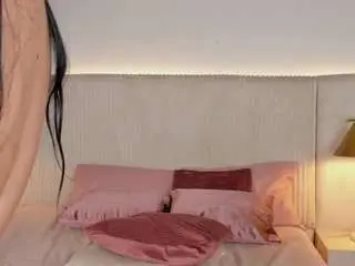 Camsoda Watch Live Sex Cams of susan-zc