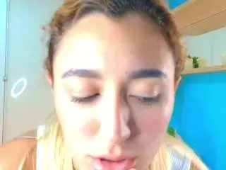 Camsoda Nude Webcam of luna-elvvet