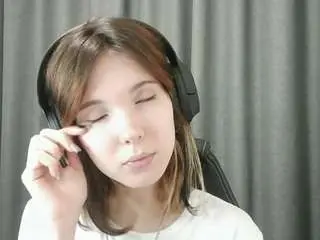 Camsoda Free Porn Cam of carloslombera