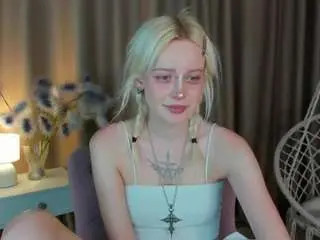Camsoda Adult Webcams of little-lilit