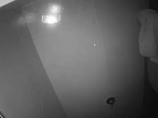 Camsoda Adult Video Chat of voyeurcam-casa-salsa-bathroom-10