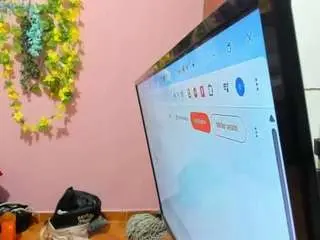 Camsoda Sex Cam of yenisexy