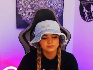 Camsoda Nude Webcam of scarletthudsson