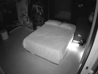 Camsoda Watch Live Sex Cams of voyeurcam-casa-salsa-disturbed