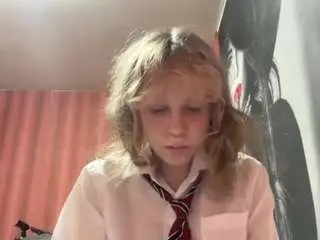 Camsoda Live Sex of alysestrawn