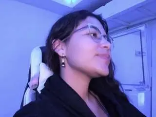 Camsoda Adult Webcam of lady-brownnnn