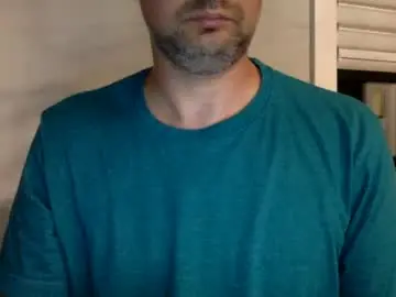 Chaturbate Free Porn Cam of bigdickshowoff9877