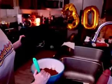 Chaturbate Live Sex of runesy