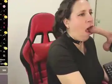 Chaturbate Live Sex Cam of valeryadams_1