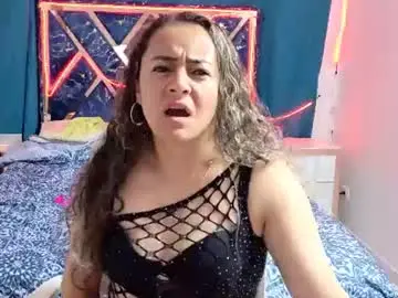 Chaturbate Private Sex Chat of cristalsexy25