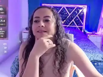 Chaturbate Best live sex cam show of cristalsexy25
