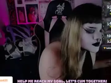 Chaturbate Live Sex Cam of destroyall420
