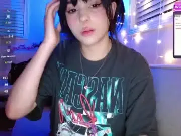 Chaturbate Live Sex of esoterickitten777