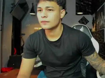 Chaturbate Live Sex Cam of mr_mois