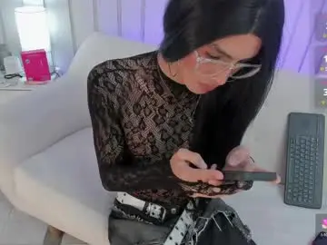Chaturbate Live Sex Cam of nickiwestt___