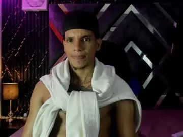 Chaturbate Free Live Porn of owen_blaze3