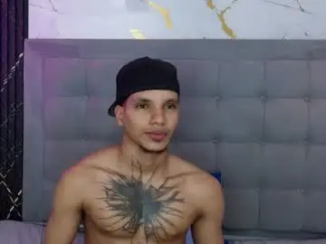 Chaturbate Best live sex cam show of owen_blaze3