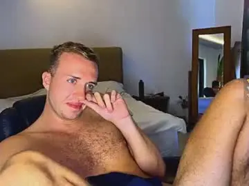 Chaturbate Live Porn of tommy_cumfinger
