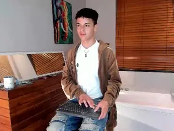 Chaturbate Free Porn Cam of alfred_vittar