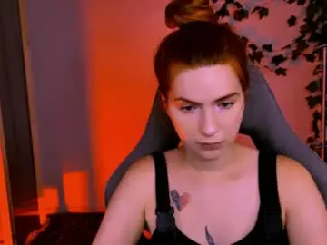 Chaturbate Best Webcam of aliceinredsquare_