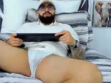 Chaturbate Nude Webcam of zack_froone