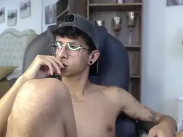 Chaturbate Watch Live Sex Cams of andyxibrat