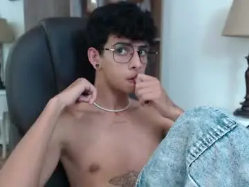 Chaturbate Nude Webcam of andyxibrat