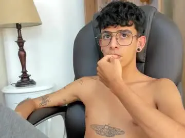 Chaturbate Watch Live Sex Cams of andyxibrat