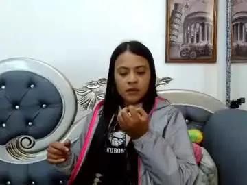 Chaturbate Live Porn of litlenessa_