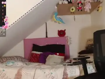 Chaturbate Best live sex cam show of pocahotass155