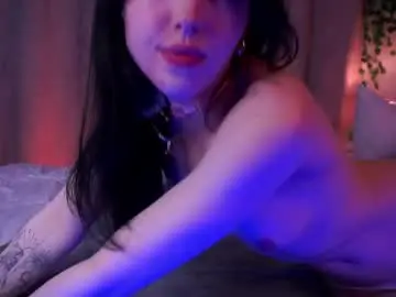 Chaturbate Live Sex Cam of sharilynkelsoe