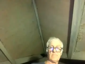 Chaturbate Live Porn of andrew160258