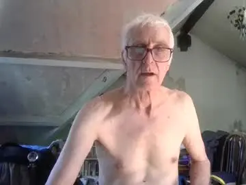 Chaturbate Best live sex cam show of andrew160258