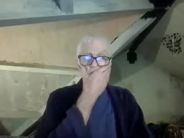 Chaturbate Best live sex cam show of andrew160258