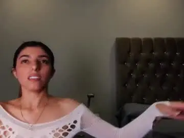 Chaturbate Adult Video Chat of ariaskyler