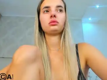 Chaturbate Live Sex Cam of donnaaa_evans