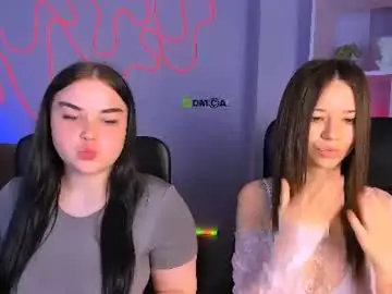 Chaturbate Free Live Porn of ember_rey