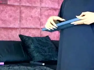 Chaturbate Live Sex Cam of jessiegarvet19