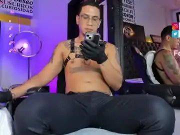 Chaturbate Adult Webcams of joshmiller___