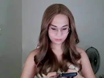 Chaturbate Best live sex cam show of chelly4u69