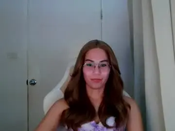 Chaturbate Live Sex Cam of chelly4u69