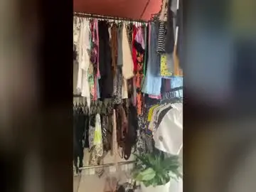 Chaturbate Best live sex cam show of hellen_sky_