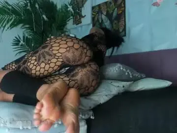 Chaturbate Best live sex cam show of hellen_sky_