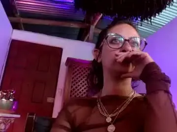Chaturbate Adult Webcams of serena_xyz